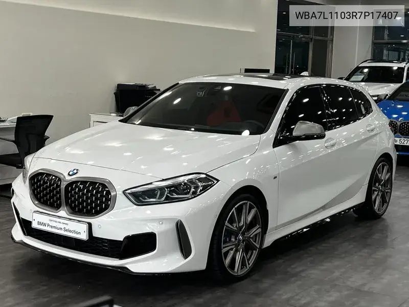 1 Series (F40) M135I xDrive VIN: WBA7L1103R7P17407 Lot: 40003821