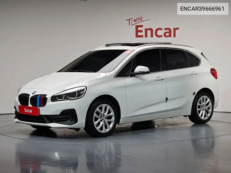2 Series Active Tourer (F45) Joy VIN: ENCAR39666961 Lot: 39666961
