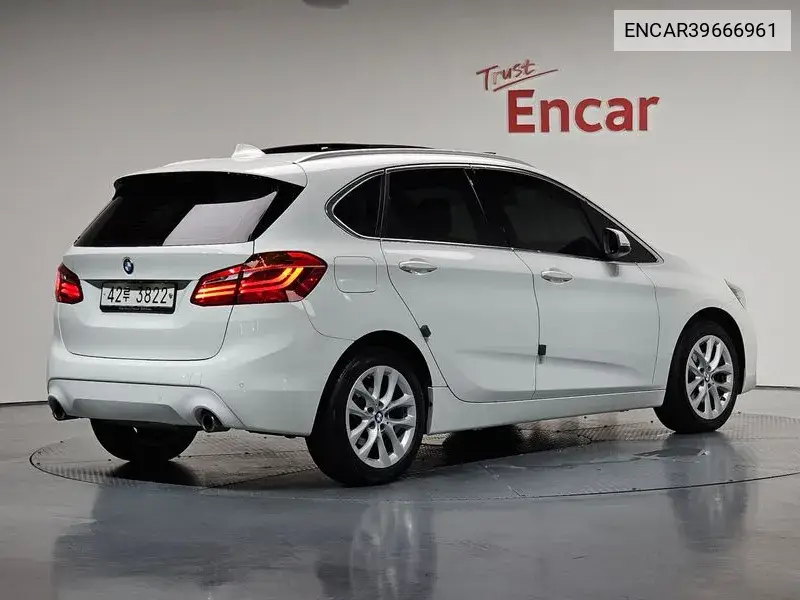 2 Series Active Tourer (F45) Joy VIN: ENCAR39666961 Lot: 39666961