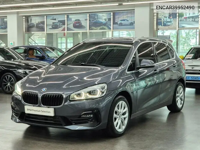 2 Series Active Tourer (F45) Advanced VIN: ENCAR39952490 Lot: 39952490