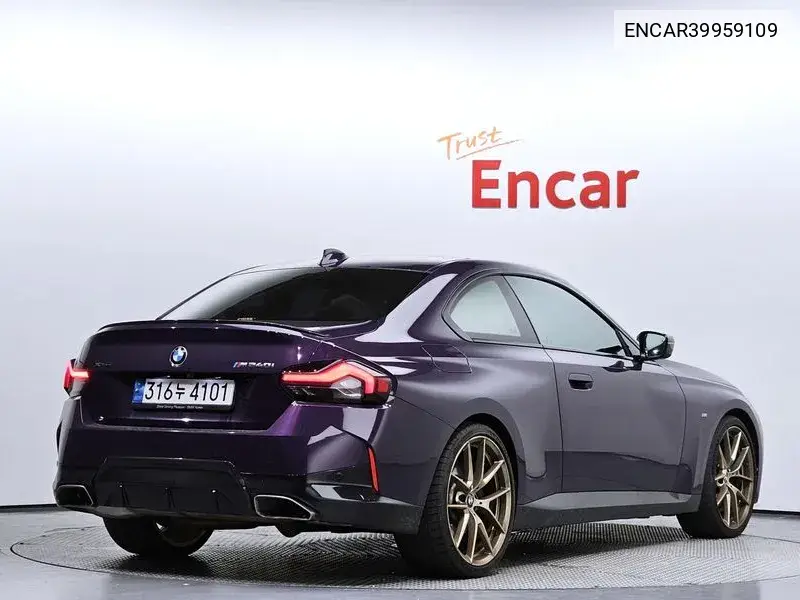 2 Series (G42) M240I xDrive Coupe First Edition Coupe VIN: ENCAR39959109 Lot: 39959109