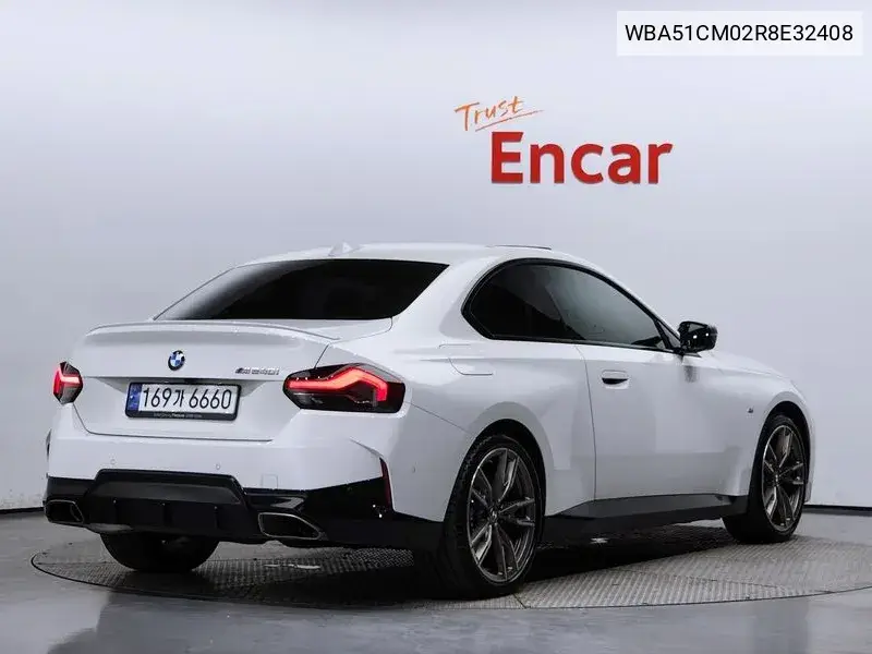 2 Series (G42) M240I xDrive Online Exclusive Coupe VIN: WBA51CM02R8E32408 Lot: 39511462