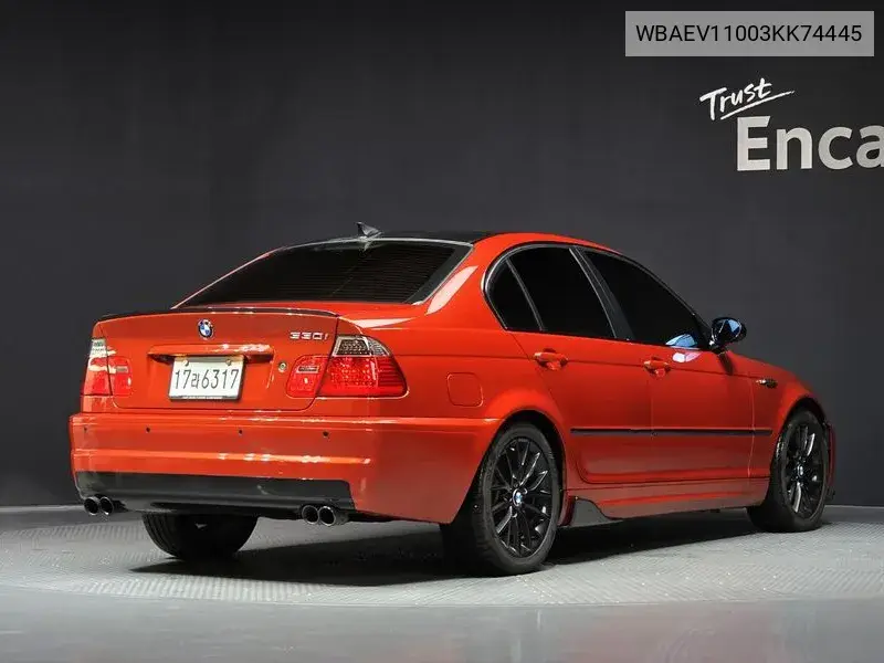 3 Series 320I Sedan E46 VIN: WBAEV11003KK74445 Lot: 39939600