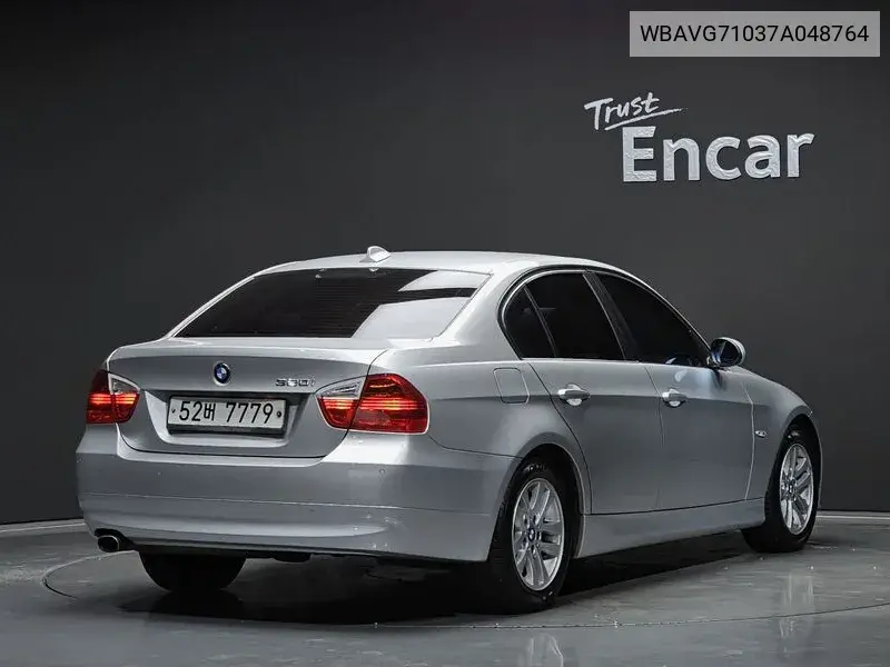 3 Series (E90) 320I Sedan VIN: WBAVG71037A048764 Lot: 39951835