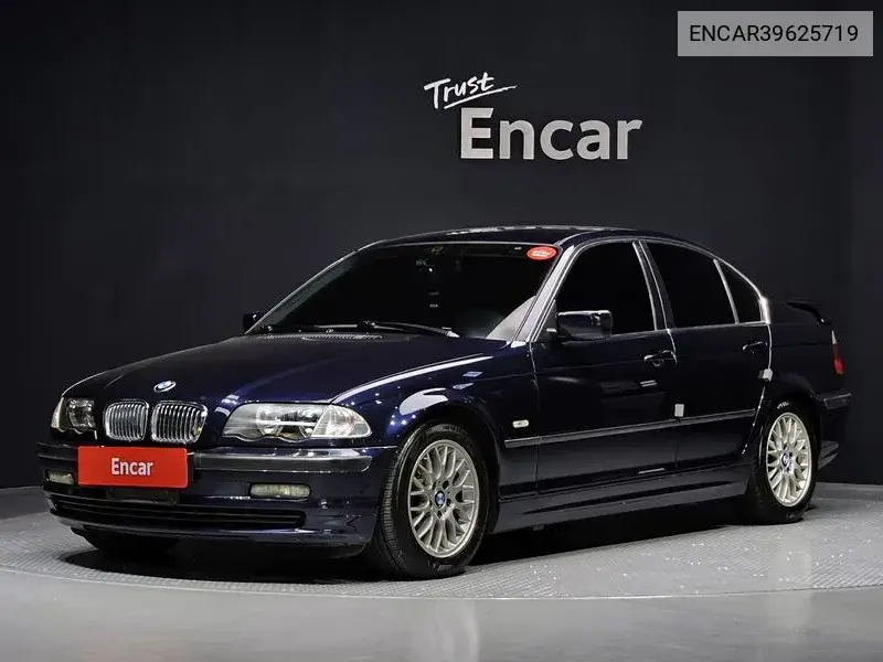 3 Series 320I Sedan E46 VIN: ENCAR39625719 Lot: 39625719