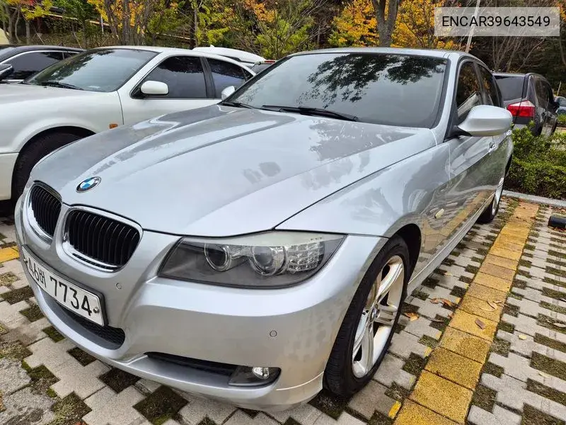 3 Series (E90) 320D Sedan VIN: ENCAR39643549 Lot: 39643549