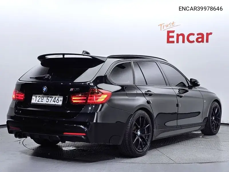 3 Series (F30) 320D Touring M Performance Edition VIN: ENCAR39978646 Lot: 39978646