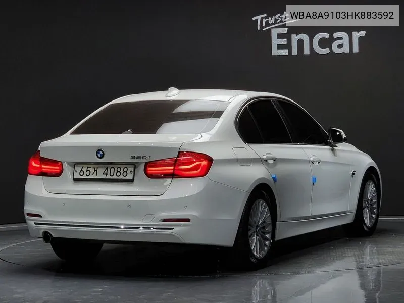BMW 3 Series (F30) 320I Luxury VIN: WBA8A9103HK883592 Lot: 38080189