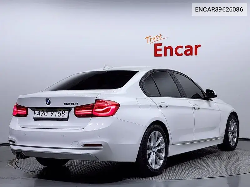 3 Series (F30) 320D VIN: ENCAR39626086 Lot: 39626086