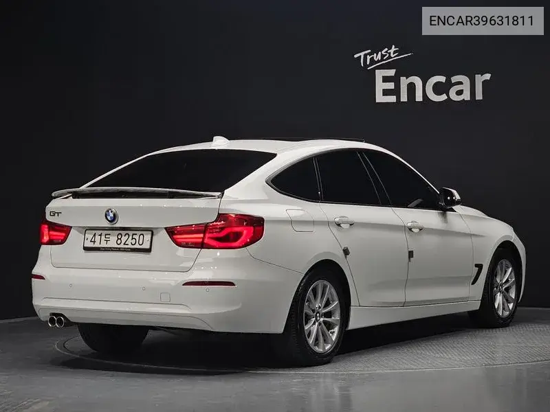 3 Series Gt (F34) Gt 320D VIN: ENCAR39631811 Lot: 39631811