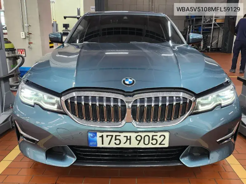 3 Series (G20) 320D Luxury VIN: WBA5V5108MFL59129 Lot: 39640737