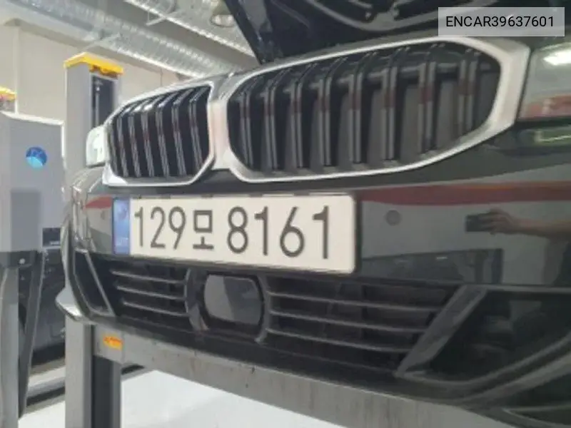 3 Series (G20) 320I VIN: ENCAR39637601 Lot: 39637601