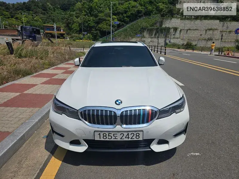 3 Series (G20) 320D Touring Luxury VIN: ENCAR39638852 Lot: 39638852
