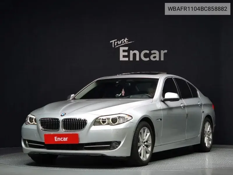 5 Series (F10) 528I VIN: WBAFR1104BC858882 Lot: 39976900