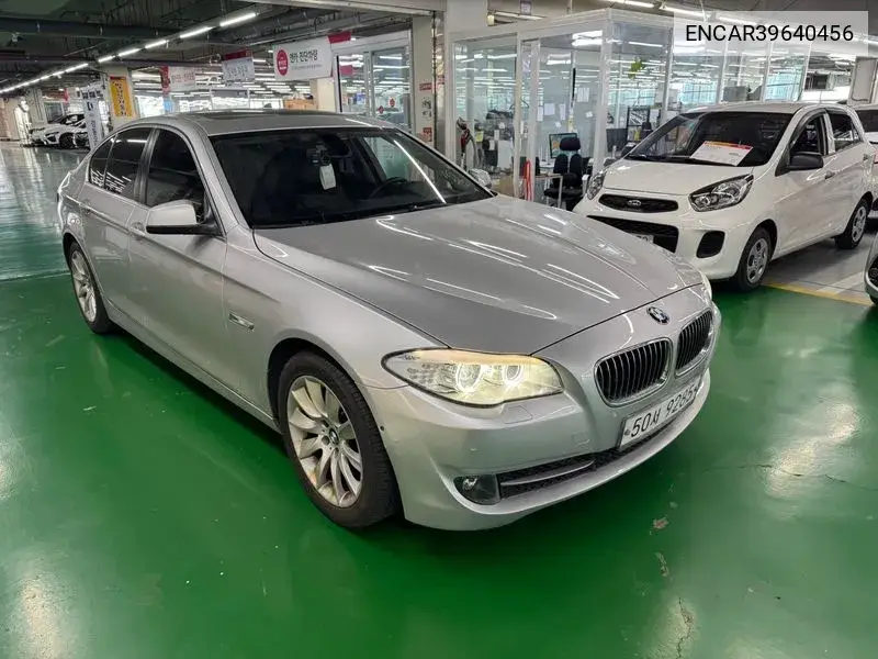 5 Series (F10) 528I VIN: ENCAR39640456 Lot: 39640456