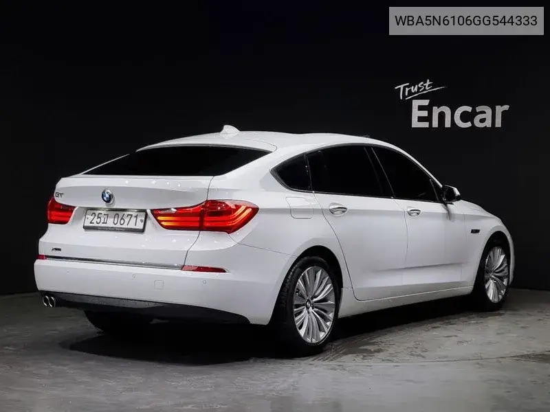 5 Series Gt (F07) Gt 30D xDrive VIN: WBA5N6106GG544333 Lot: 39910363
