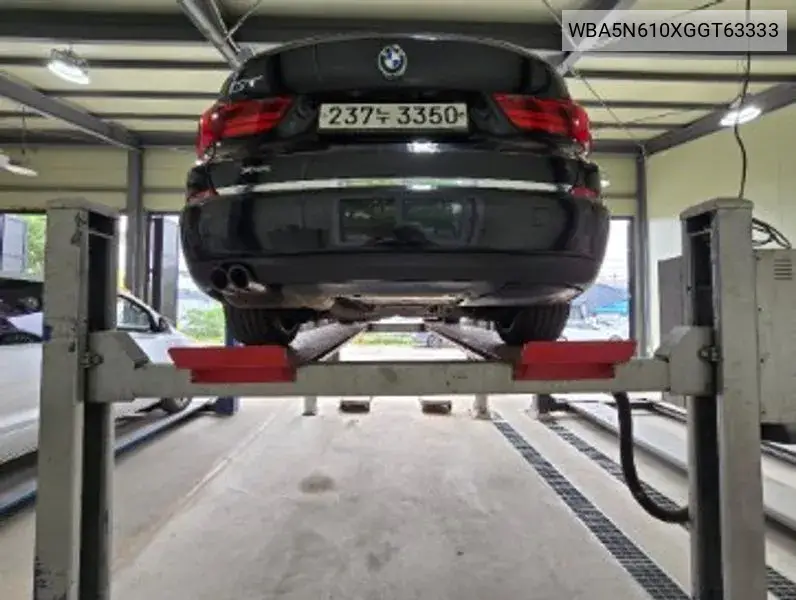 5 Series Gt (F07) Gt 30D xDrive VIN: WBA5N610XGGT63333 Lot: 39981964