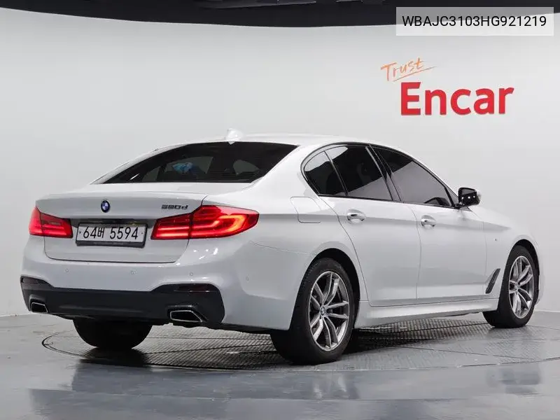 5 Series (G30) 520D M Sports Plus VIN: WBAJC3103HG921219 Lot: 39980265