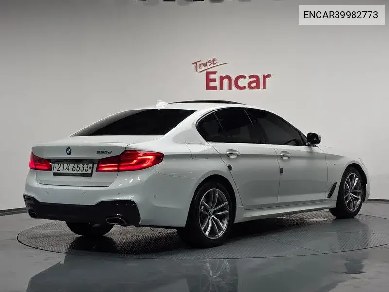 5 Series (G30) 520D M Sports VIN: ENCAR39982773 Lot: 39982773