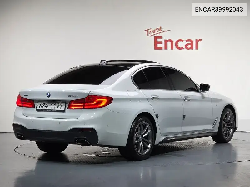 5 Series (G30) 530I xDrive M Sports Plus VIN: ENCAR39992043 Lot: 39992043