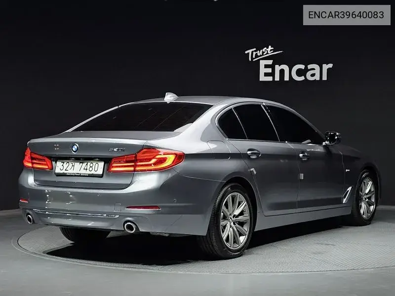 5 Series (G30) 520I Luxury VIN: ENCAR39640083 Lot: 39640083