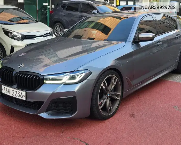 5 Series (G30) M550D xDrive VIN: ENCAR39929782 Lot: 39929782