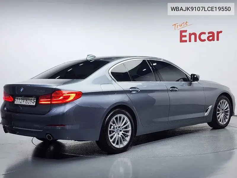 5 Series (G30) 520I Luxury VIN: WBAJK9107LCE19550 Lot: 39973667
