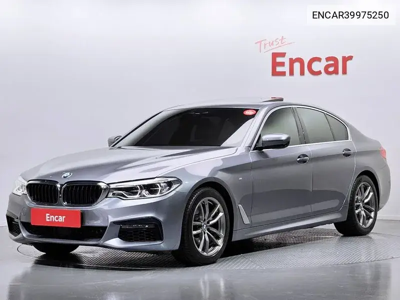 5 Series (G30) 520D M Sports Plus VIN: ENCAR39975250 Lot: 39975250