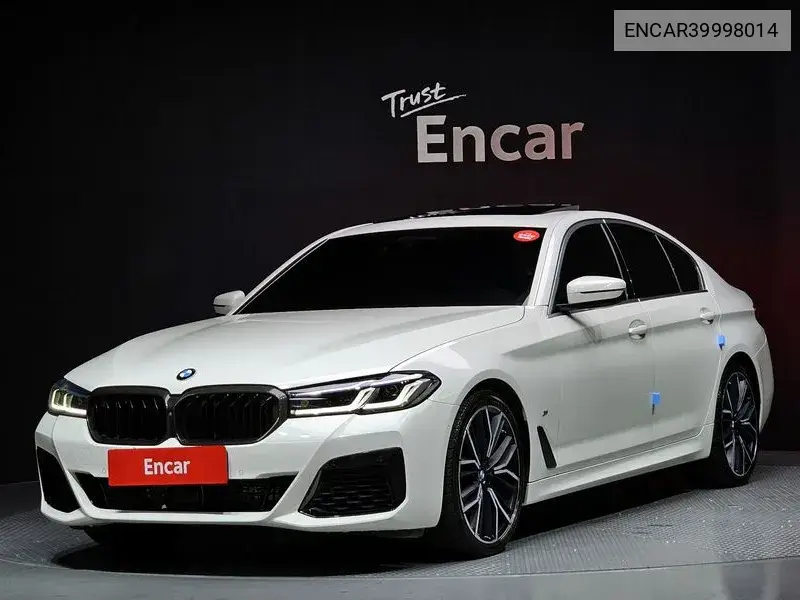5 Series (G30) 540I xDrive M Sports VIN: ENCAR39998014 Lot: 39998014