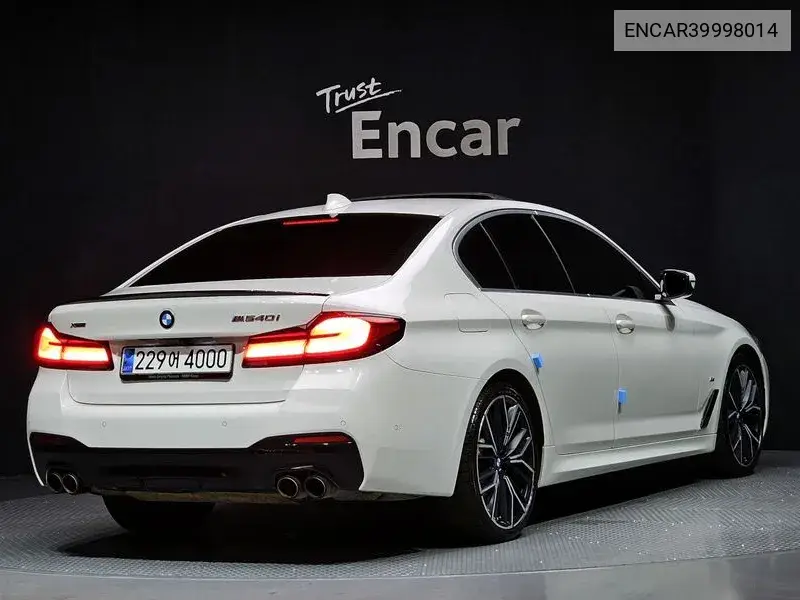 5 Series (G30) 540I xDrive M Sports VIN: ENCAR39998014 Lot: 39998014