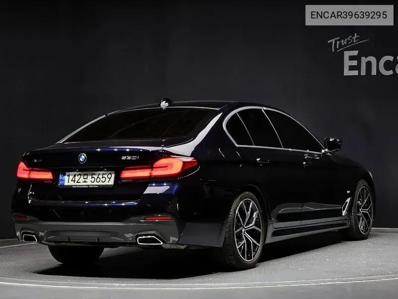 5 Series (G30) 530I xDrive M Sports VIN: ENCAR39639295 Lot: 39639295