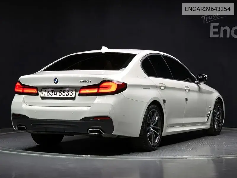5 Series (G30) 520I M Sports VIN: ENCAR39643254 Lot: 39643254