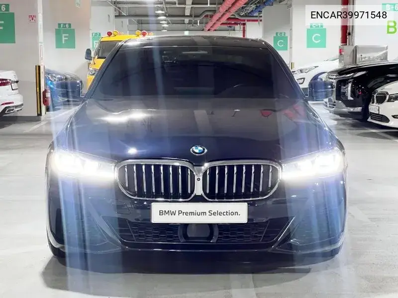 5 Series (G30) 520I M Sports VIN: ENCAR39971548 Lot: 39971548