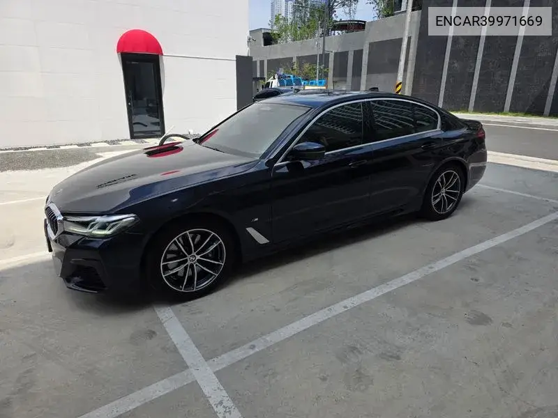 5 Series (G30) 523D M Sports VIN: ENCAR39971669 Lot: 39971669