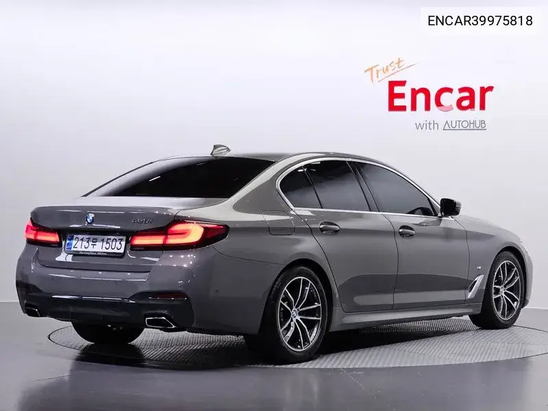 5 Series (G30) 520I M Sports VIN: ENCAR39975818 Lot: 39975818