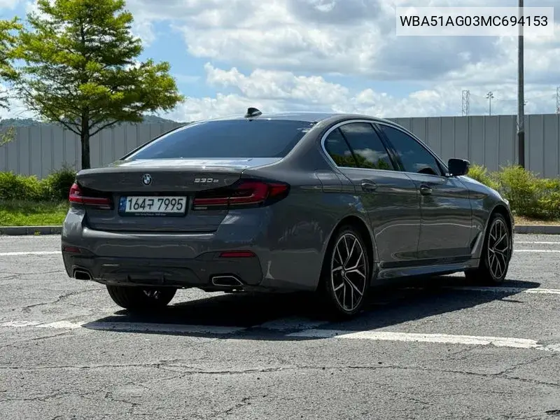 5 Series (G30) 530E M Sports VIN: WBA51AG03MC694153 Lot: 39975986
