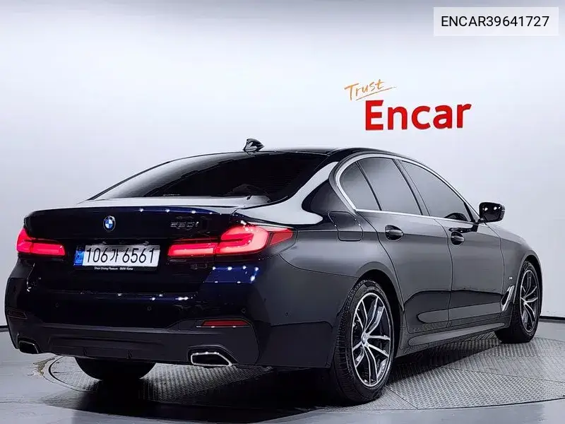 5 Series (G30) 520I M Sports VIN: ENCAR39641727 Lot: 39641727