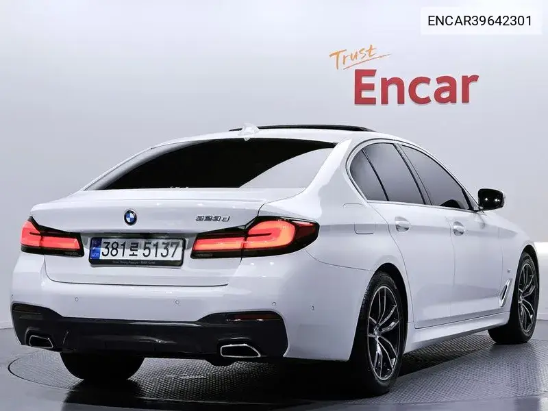 5 Series (G30) 523D M Sports VIN: ENCAR39642301 Lot: 39642301