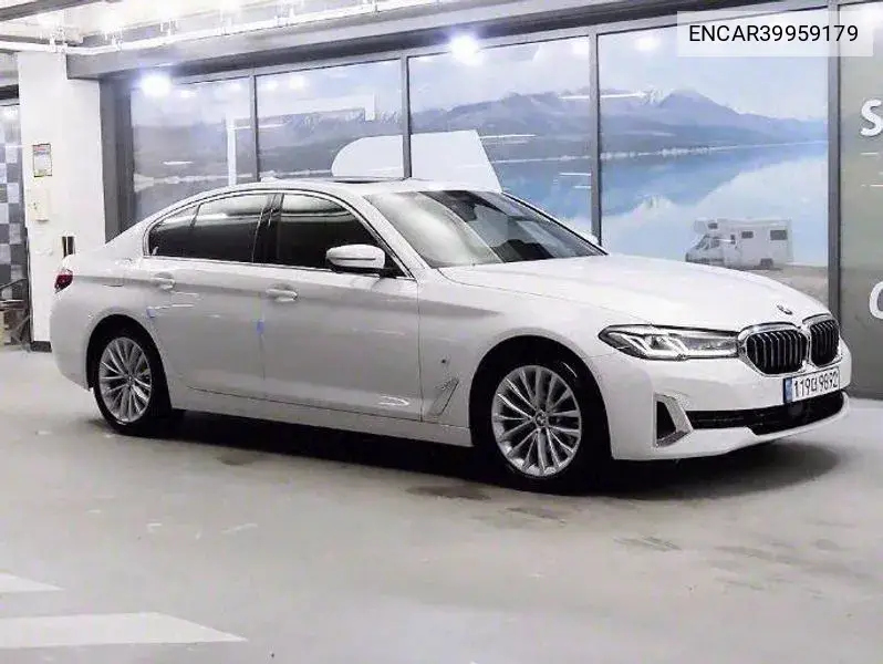 5 Series (G30) 520I Luxury VIN: ENCAR39959179 Lot: 39959179