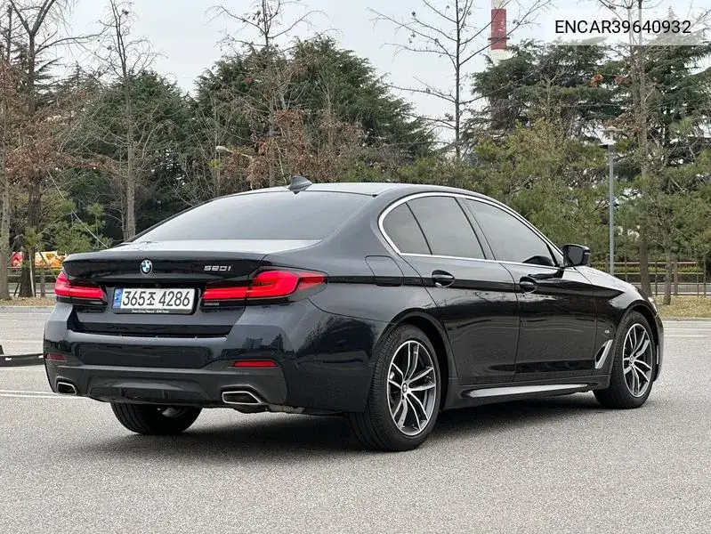 5 Series (G30) 520I M Sports VIN: ENCAR39640932 Lot: 39640932