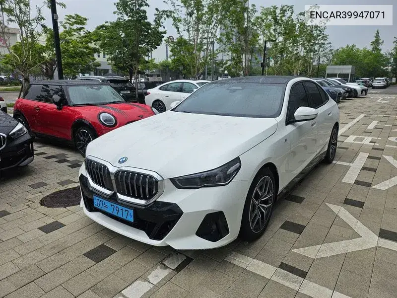 5 Series (G60) 530E M Sports VIN: ENCAR39947071 Lot: 39947071