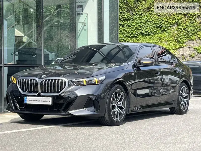 5 Series (G60) 520I M Sports VIN: ENCAR39956519 Lot: 39956519