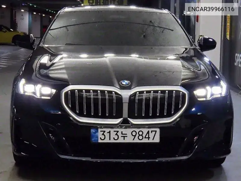 5 Series (G60) 530I xDrive M Sports VIN: ENCAR39966116 Lot: 39966116