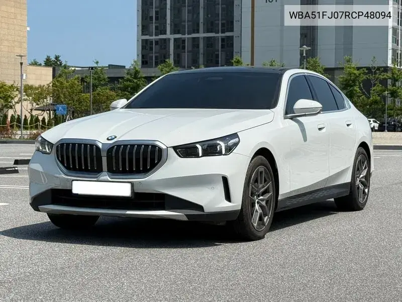 5 Series (G60) 530I xDrive VIN: WBA51FJ07RCP48094 Lot: 40071171