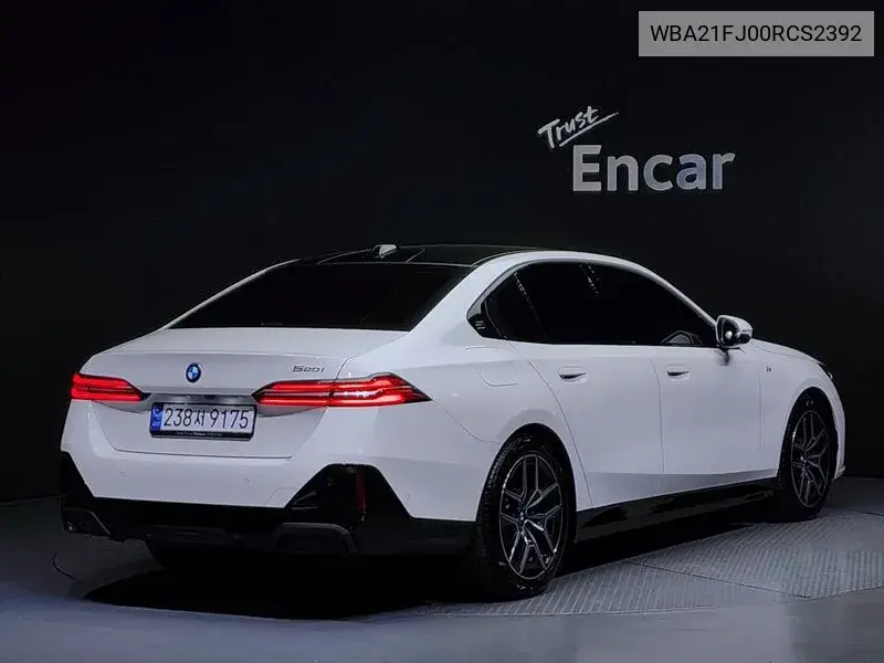 5 Series (G60) 520I M Sports VIN: WBA21FJ00RCS2392 Lot: 39620356