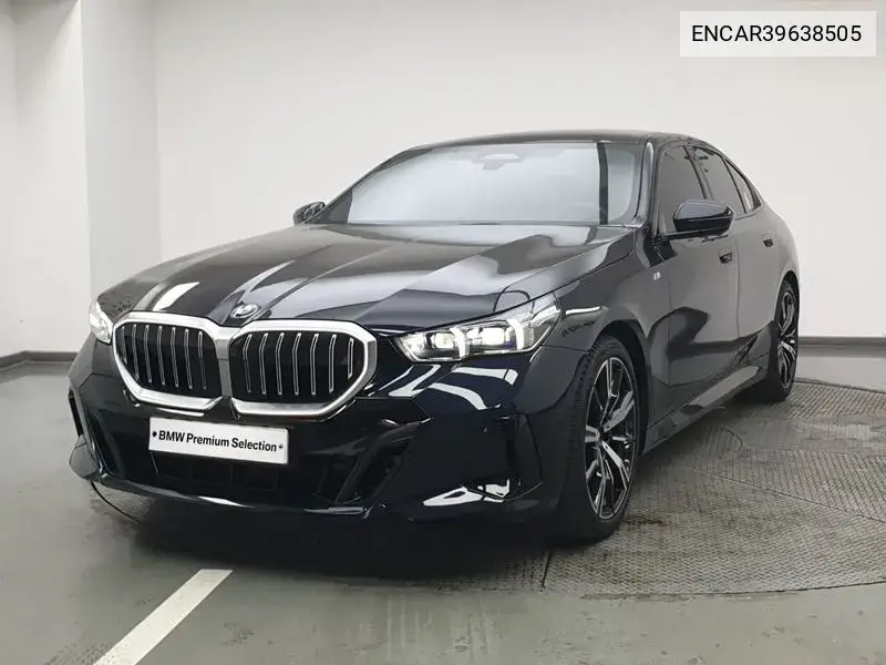 encar39638505 ENCAR39638505 5 Series (G60) 530I xDrive M Sports