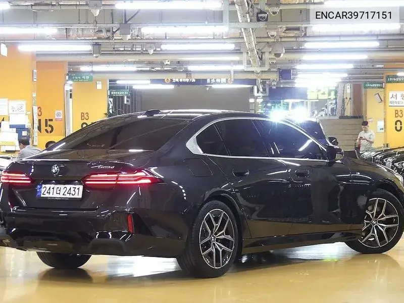 5 Series (G60) 523D M Sports VIN: ENCAR39717151 Lot: 39717151