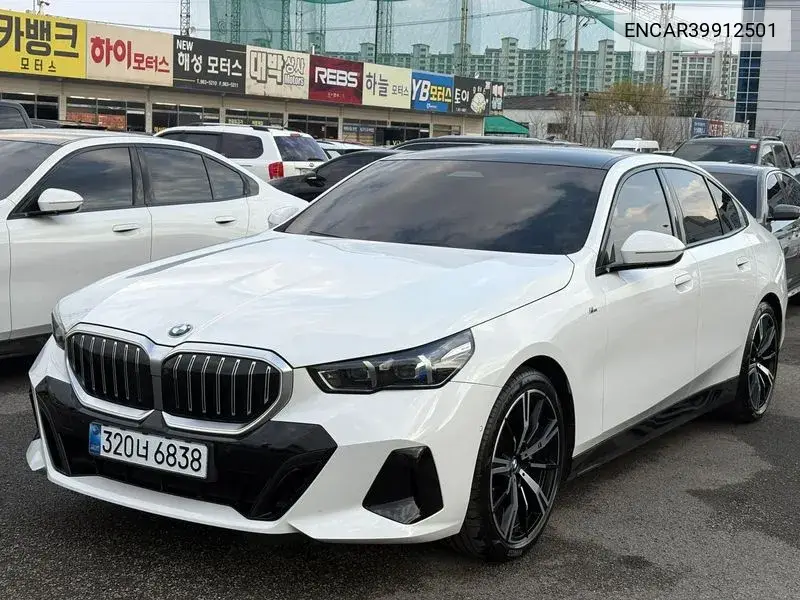 5 Series (G60) 530I xDrive M Sports VIN: ENCAR39912501 Lot: 39912501