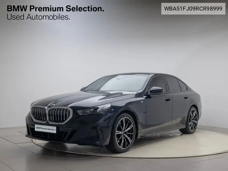 5 Series (G60) 530I xDrive M Sports VIN: WBA51FJ09RCR98999 Lot: 39931470