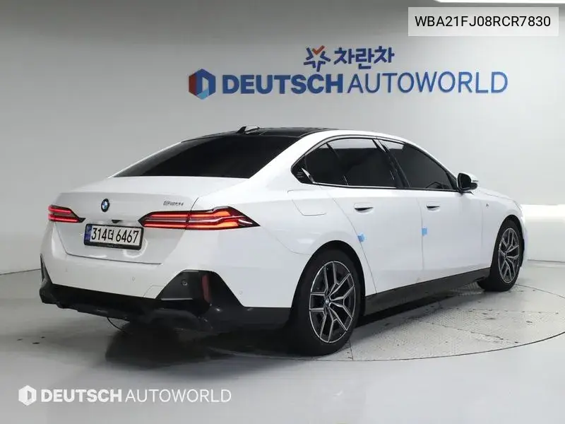 5 Series (G60) 520I M Sports VIN: WBA21FJ08RCR7830 Lot: 39990305